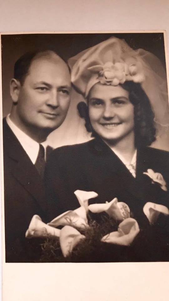 RODIČIA svadobna foto 1947