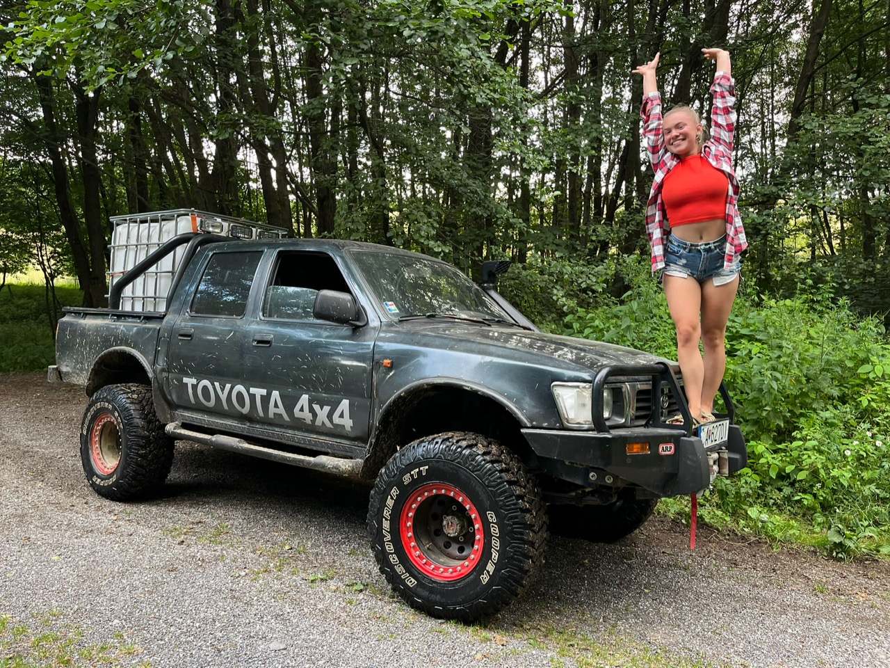 Toyota Hilux nutnost